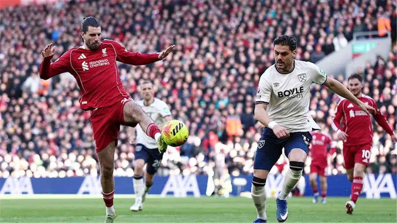 توقيت المواجهة المرتقبة لنادي ليفربول في الدوري الإنجليزي عقب تجاوز عقبة وست هام